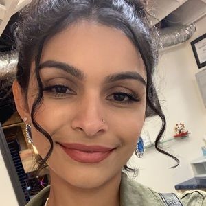 Meet your Posher, Joseline